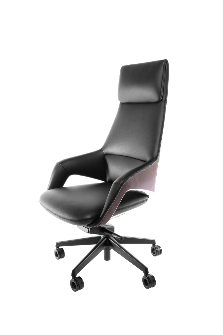 Hiram Controller Chair